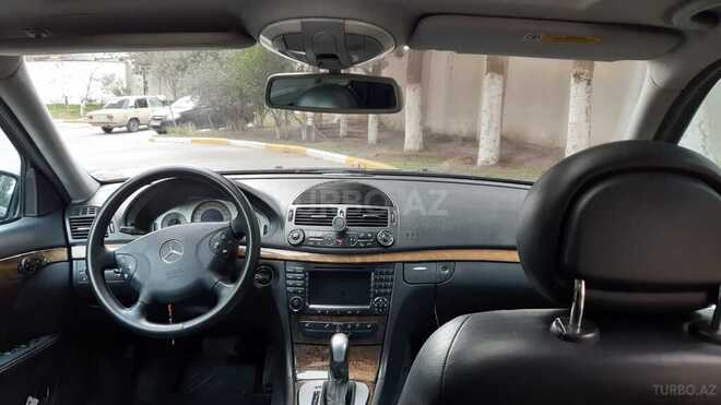 Mercedes E 270 2004, 403,000 km - 2.7 l - Bakı