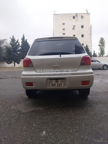 Mitsubishi Outlander 2002, 333,689 km - 2.4 l - Sumqayıt