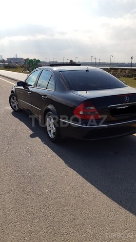 Mercedes E 270 2004, 403,000 km - 2.7 l - Bakı