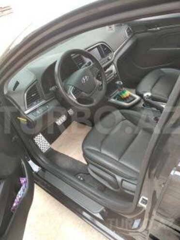Hyundai Elantra 2016, 10,005 km - 2.0 л - Bakı