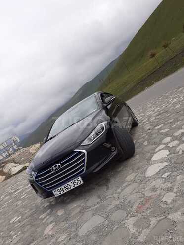 Hyundai Elantra 2016, 10,005 km - 2.0 л - Bakı