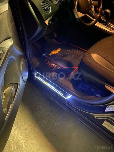 Chevrolet Cruze 2013, 242,860 km - 1.4 л - Bakı