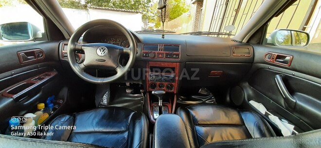 Volkswagen Jetta 2000, 391,000 km - 2.0 l - Zaqatala