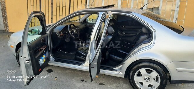 Volkswagen Jetta 2000, 391,000 km - 2.0 l - Zaqatala