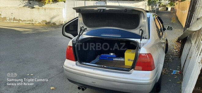 Volkswagen Jetta 2000, 391,000 km - 2.0 l - Zaqatala