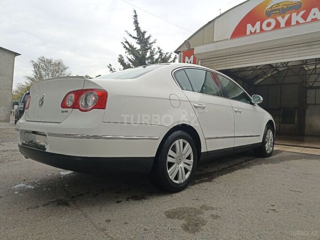 Volkswagen Passat 2005, 203,000 km - 2.0 l - Bakı