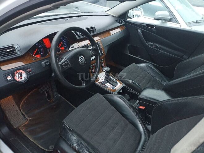 Volkswagen Passat 2005, 203,000 km - 2.0 l - Bakı