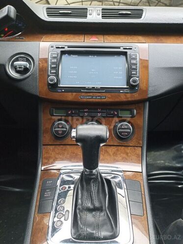 Volkswagen Passat 2005, 203,000 km - 2.0 l - Bakı
