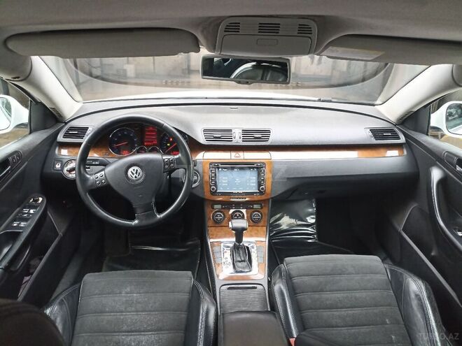 Volkswagen Passat 2005, 203,000 km - 2.0 l - Bakı