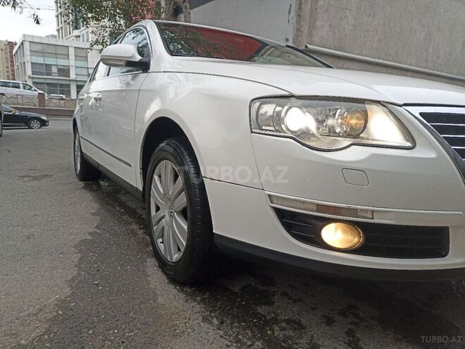 Volkswagen Passat 2005, 203,000 km - 2.0 l - Bakı
