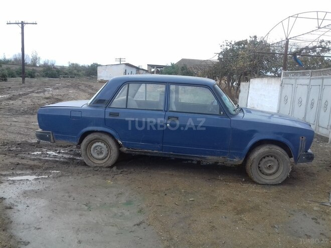 LADA (VAZ) 2107 2006, 98,540 km - 1.6 l - Neftçala