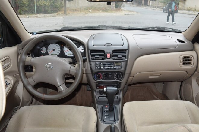 Nissan Sunny 2008, 143,000 km - 1.6 л - Bakı