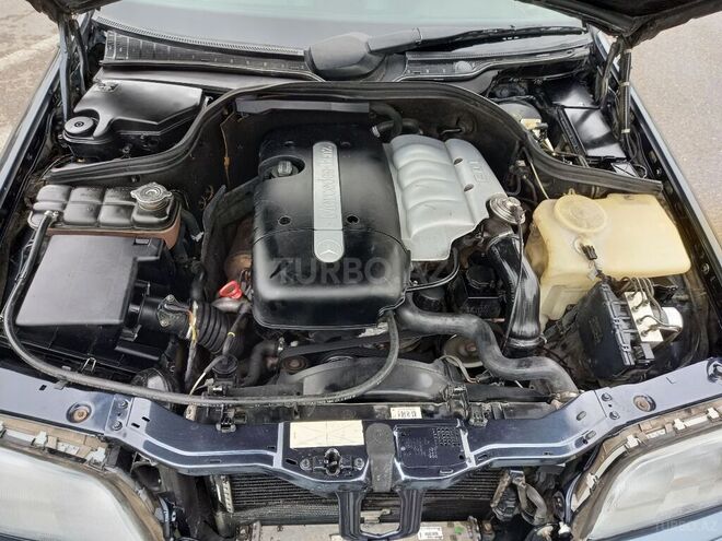 Mercedes C 220 2000, 324,745 km - 2.2 л - Sumqayıt