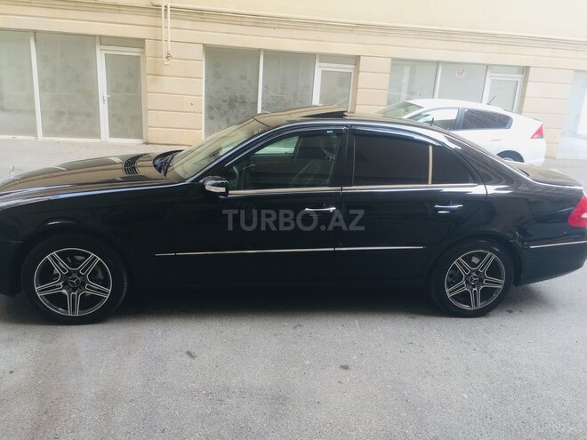 Mercedes E 320 2004, 290,000 km - 3.2 l - Bakı