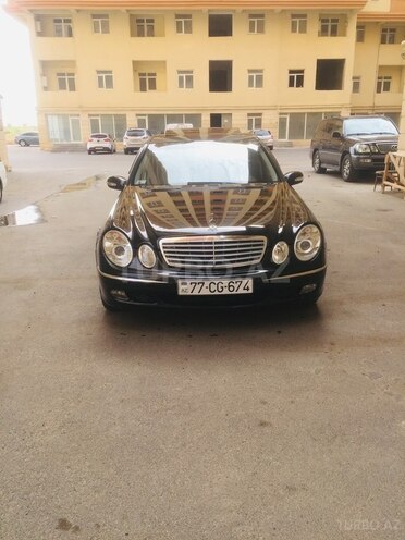 Mercedes E 320 2004, 290,000 km - 3.2 l - Bakı