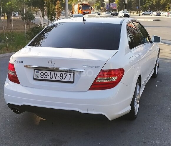 Mercedes C 250 2013, 145,070 km - 1.8 l - Bakı