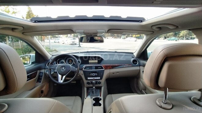 Mercedes C 250 2013, 145,070 km - 1.8 l - Bakı