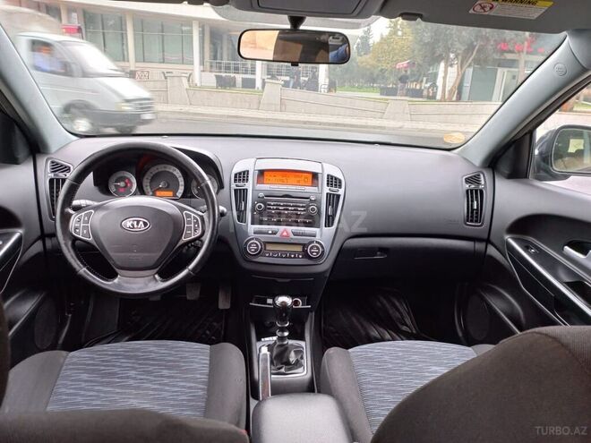 Kia Ceed 2009, 166,000 km - 1.6 l - Bakı