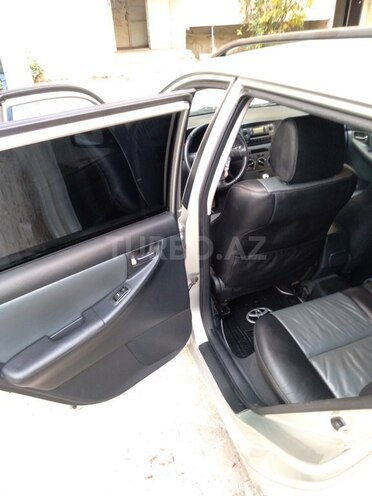 Toyota Corolla 2016, 200,000 km - 1.4 l - Bakı