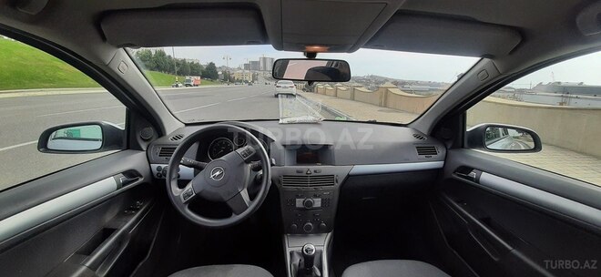 Opel Astra 2006, 152,357 km - 1.3 l - Bakı