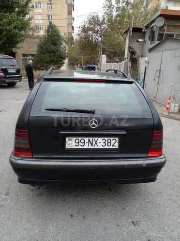 Mercedes C 220 1999, 412,270 km - 2.2 l - Bakı