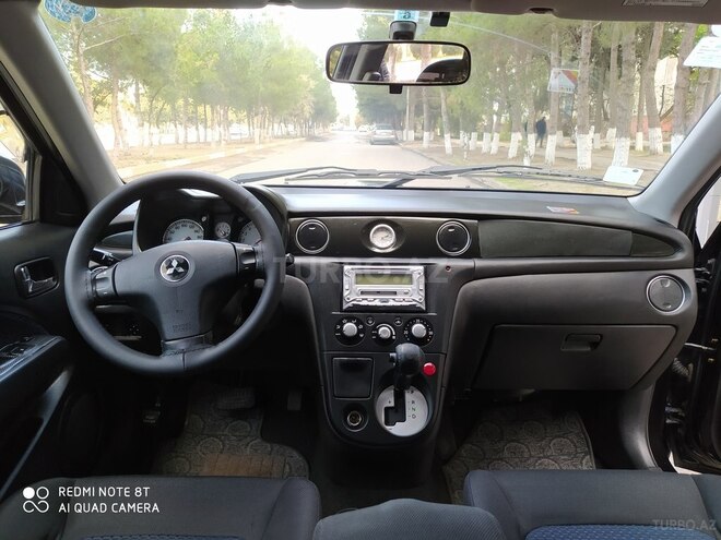 Mitsubishi Airtrek 2003, 256,000 km - 2.0 л - Sumqayıt