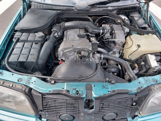 Mercedes C 220 1995, 352,444 km - 2.2 l - Bakı