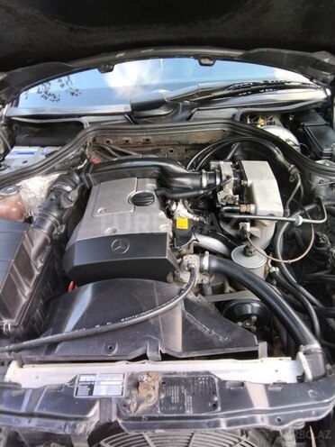 Mercedes E 220 1993, 458,000 km - 2.2 l - Gəncə