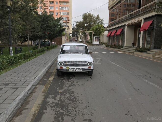 LADA (VAZ) 21011 1979, 30,000 km - 1.5 l - Bakı