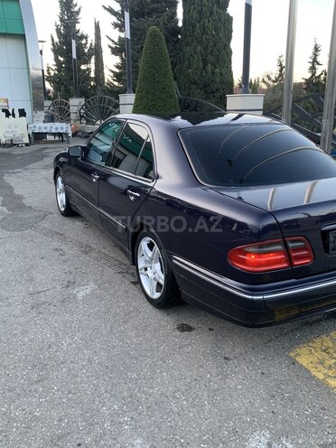 Mercedes C 200 1999, 422,973 km - 2.0 л - Şəmkir