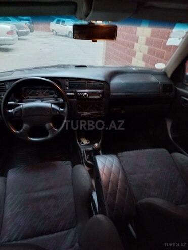 Volkswagen Golf 1995, 120,000 km - 1.9 l - Bakı