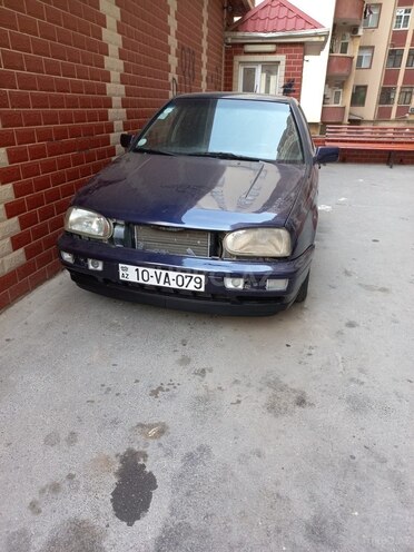 Volkswagen Golf 1995, 120,000 km - 1.9 l - Bakı