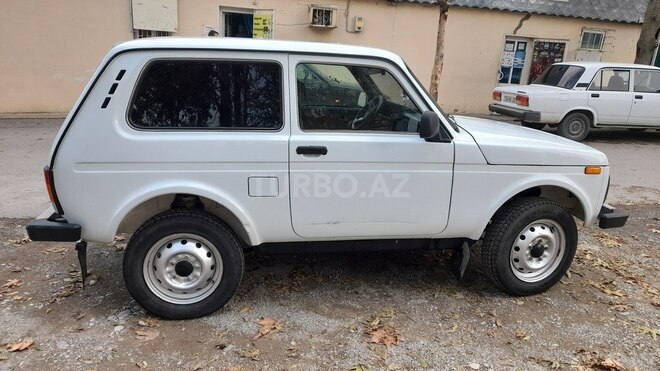 LADA (VAZ) Niva 1999, 98,000 km - 1.7 l - Şamaxı