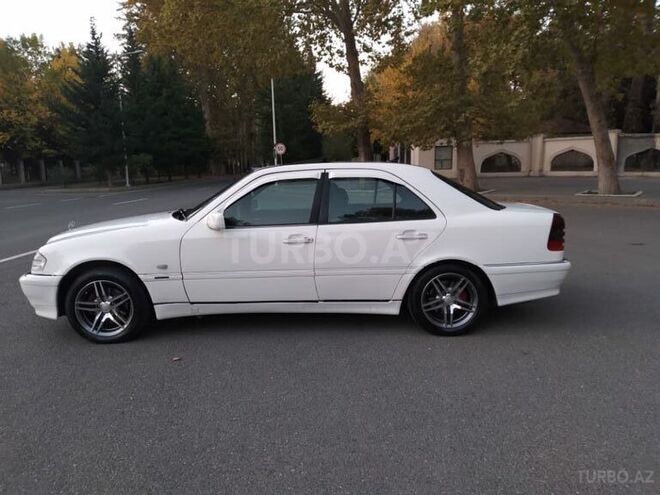 Mercedes C 240 1998, 287,000 km - 2.4 л - Mingəçevir