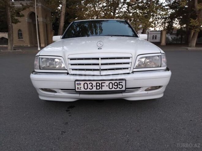Mercedes C 240 1998, 287,000 km - 2.4 л - Mingəçevir