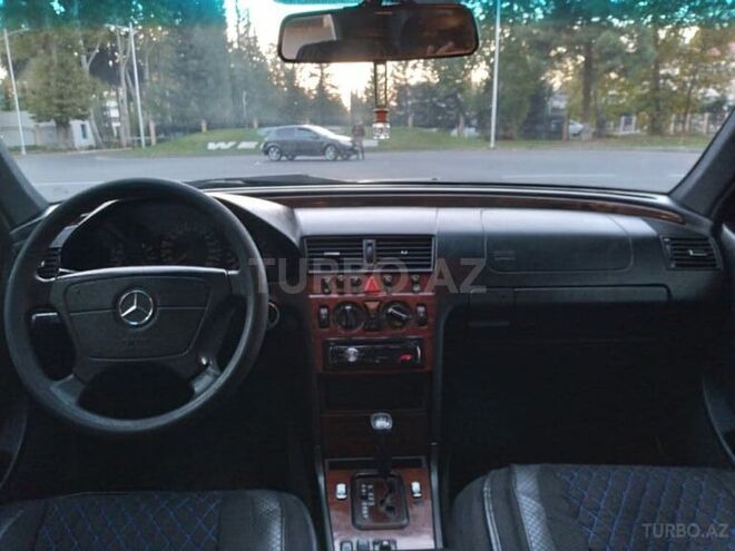 Mercedes C 240 1998, 287,000 km - 2.4 л - Mingəçevir
