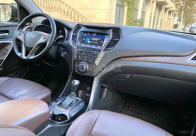 Hyundai Santa Fe 2017, 102,000 km - 2.4 l - Bakı