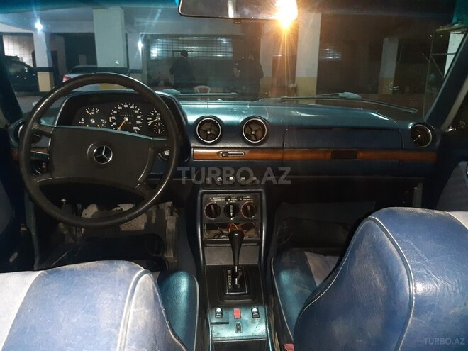 Mercedes  1980, 206,300 km - 2.8 l - Bakı