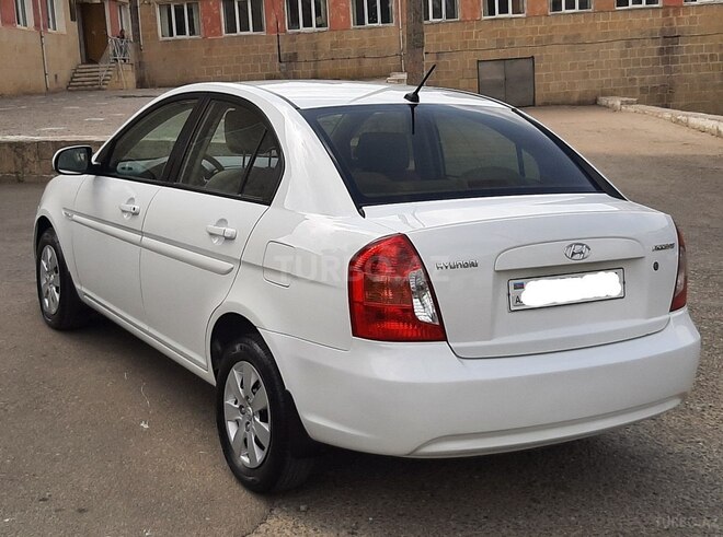 Hyundai Accent 2010, 239,000 km - 1.4 l - Bakı