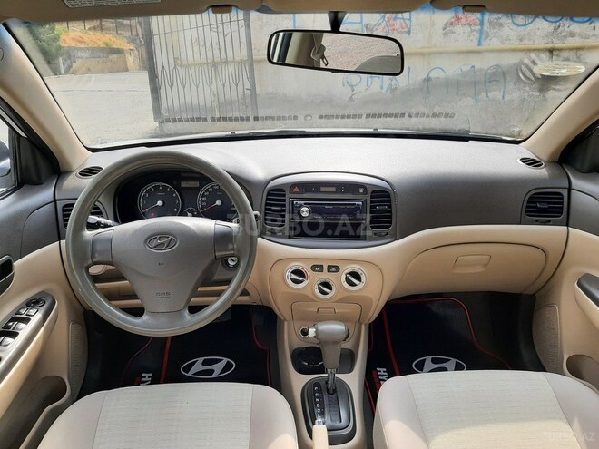 Hyundai Accent 2010, 239,000 km - 1.4 l - Bakı