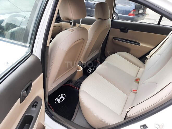 Hyundai Accent 2010, 239,000 km - 1.4 l - Bakı