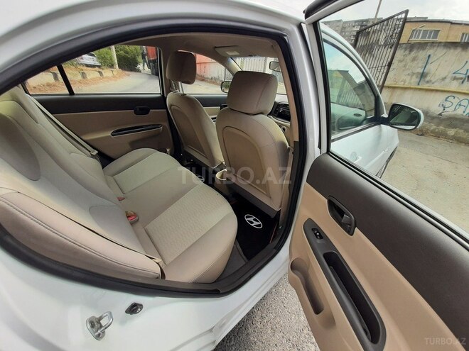 Hyundai Accent 2010, 239,000 km - 1.4 l - Bakı