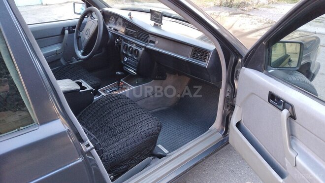 Mercedes 190 1993, 341,555 km - 2.0 л - Bakı