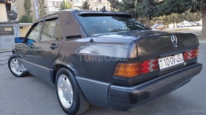 Mercedes 190 1993, 341,555 km - 2.0 л - Bakı