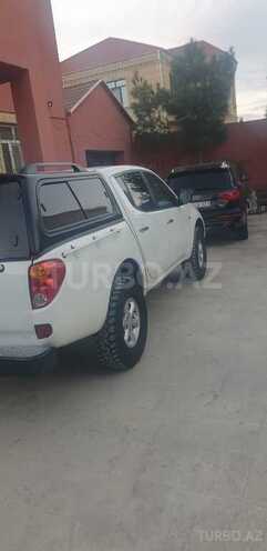 Mitsubishi L200 2007, 160,000 km - 2.5 l - Bakı