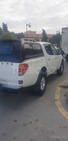 Mitsubishi L200 2007, 160,000 km - 2.5 l - Bakı