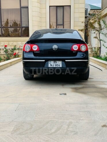 Volkswagen Passat 2006, 330,000 km - 2.0 l - Bakı