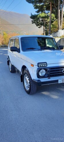LADA (VAZ) Niva 2011, 154,000 km - 1.7 l - Şəki