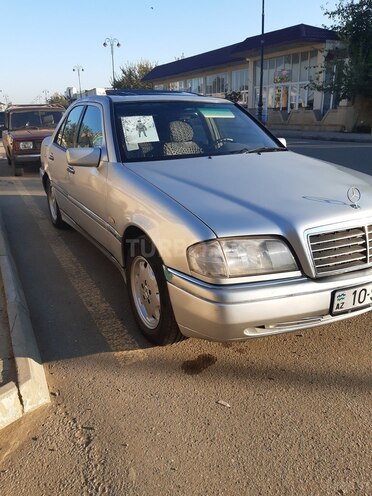 Mercedes C 220 1995, 378,000 km - 2.2 л - Biləsuvar