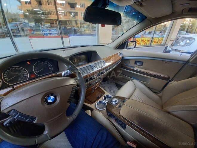 BMW 745 2003, 303,000 km - 4.4 l - Bakı